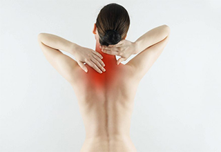 Боль под левой лопаткой сзади со спины причины лечение что делать когда болит левая лопатка