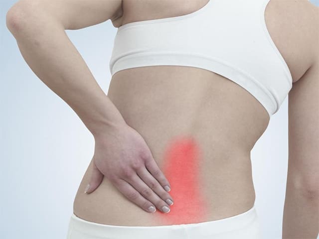 Тянет поясницу: причины тянущих болей в спине у женщин и мужчин, лечение